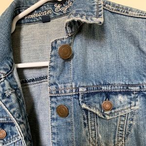 Cropped American Eagle denim Jacket